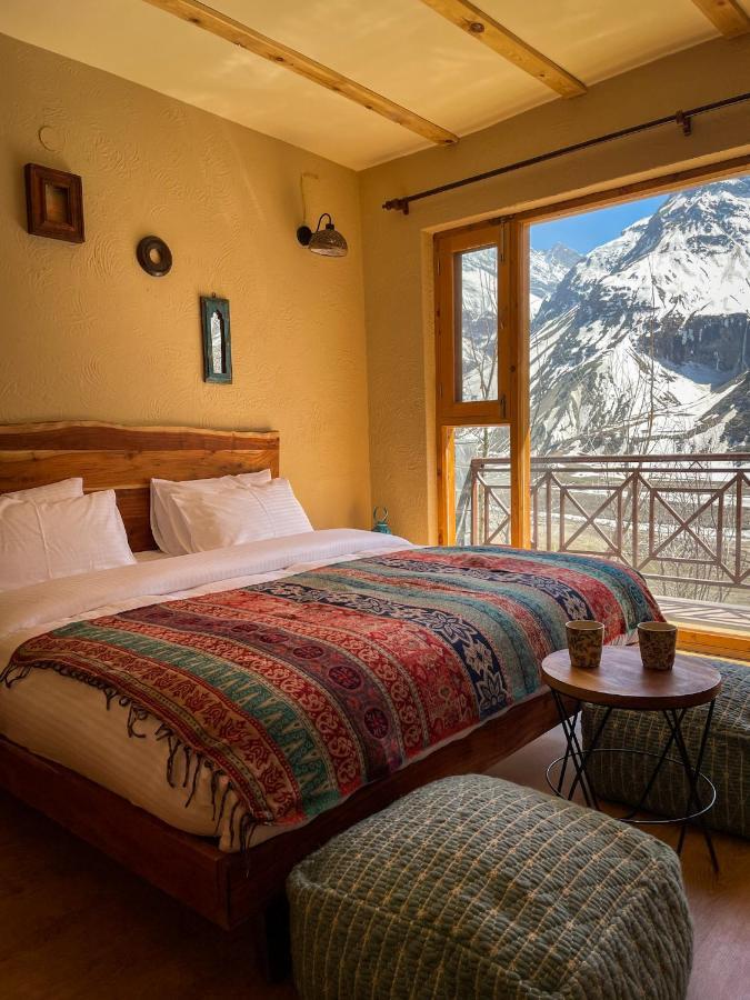 Hotel La Hault à Sissu Extérieur photo