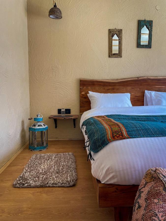 Hotel La Hault à Sissu Extérieur photo