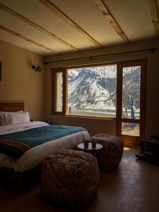 Hotel La Hault à Sissu Extérieur photo